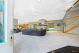 13100 Fox Lane - Photo 10