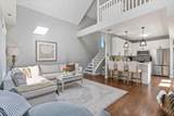 1521 Wolfram Street - Photo 5