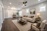 19109 Wentworth Avenue - Photo 5