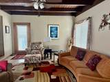 6251 Blackstone Avenue - Photo 12