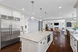 407 Lake Street - Photo 14
