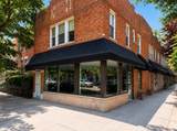 2825 Southport Avenue - Photo 4