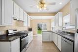 946 Cynthia Lane - Photo 9