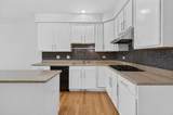 10S447 Carrington Circle - Photo 14