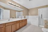 10S447 Carrington Circle - Photo 19