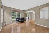 10S447 Carrington Circle - Photo 5