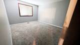2716 Yorkshire Court - Photo 6