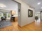 1049 Wheaton Oaks Drive - Photo 3