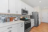 2515 Geranium Way - Photo 11