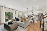 2515 Geranium Way - Photo 3