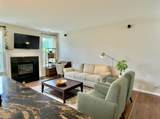 1903 Cobblestone Drive - Photo 5