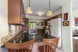 900 Shoreline Road - Photo 14