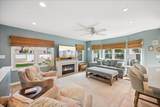 1105 Blackthorn Lane - Photo 9
