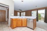 502 Le Moyne Avenue - Photo 9