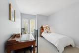 1926 Larrabee Street - Photo 14