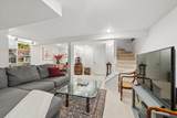 1926 Larrabee Street - Photo 17