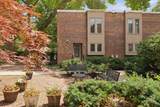 1926 Larrabee Street - Photo 21