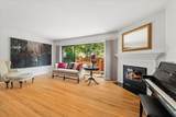 1926 Larrabee Street - Photo 4