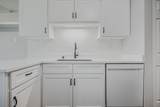 696 Hapsfield Lane - Photo 15