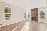 2301 Evergreen Circle - Photo 4