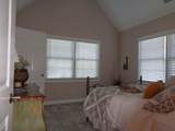 1915 Cobblestone Lane - Photo 13