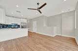 4611 Saint Lawrence Avenue - Photo 5