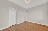 4611 Saint Lawrence Avenue - Photo 10