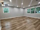 821 Belle Plaine Avenue - Photo 4