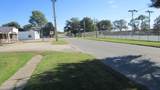 905 North Avenue - Photo 4