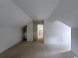 604 Walnut Street - Photo 16