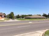 2906 Broadway - Photo 12