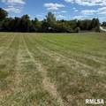 14017 Eastland Road - Photo 2