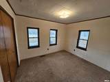 207 8TH Street - Photo 21