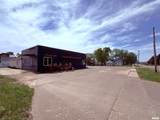 719 11TH Street - Photo 4