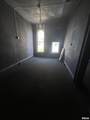 1704 2ND Avenue - Photo 4