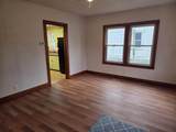 107 Carpenter Street - Photo 4