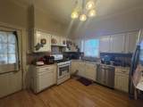 1615 Chestnut Street - Photo 10