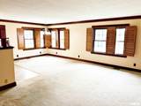 500 Metropolis Street - Photo 4