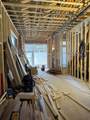 2046 Damen Avenue - Photo 2