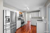 1207 Pennsbury Lane - Photo 8