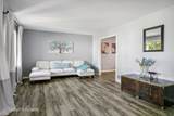 921 Creekside Circle - Photo 3