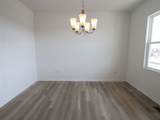642 Henry Lane - Photo 2