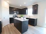 642 Henry Lane - Photo 5