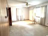 2330 Quincy Ave - Photo 4