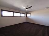 4910 Kilburn Avenue - Photo 36