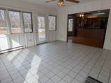 684 Sioux Drive - Photo 11