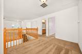 333 Claridge Circle - Photo 15