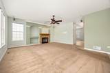 333 Claridge Circle - Photo 8