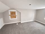 4601 Leclaire Avenue - Photo 11