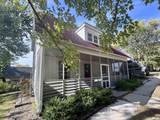 916 7TH Street - Photo 1